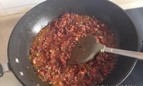 娱乐吃瓜酱面条,揭秘娱乐圈那些鲜为人知的幕后故事